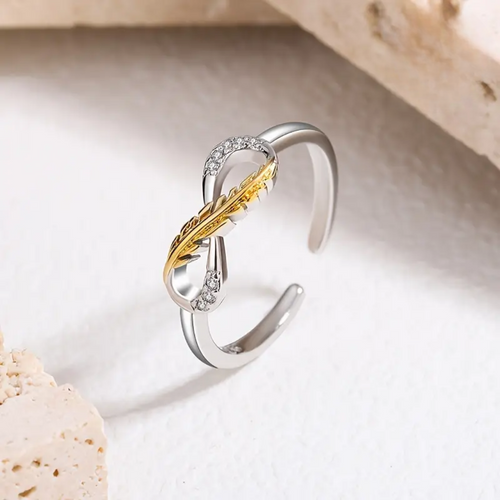 Infinity Feather Ring | Støtt brystkreft