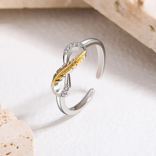 Infinity Feather Ring | Støtt brystkreft
